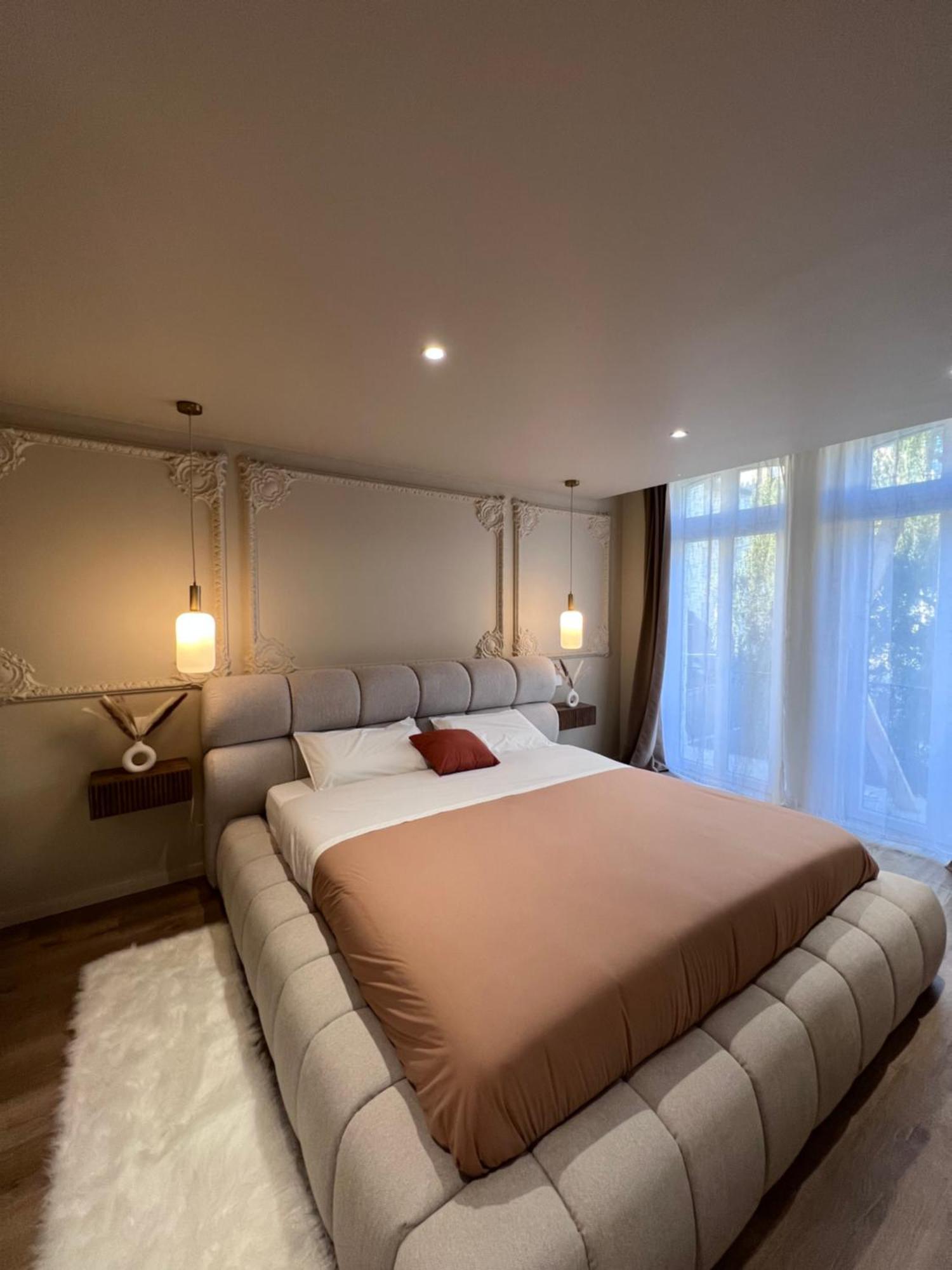 Eden Room - Luxe, Balneo & Sauna Le Mans Luaran gambar